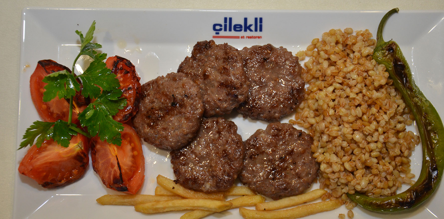 Çilekli Et Restoran